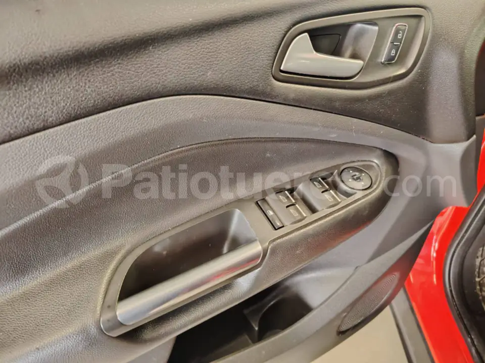 Foto 11 de Ford ESCAPE XLS