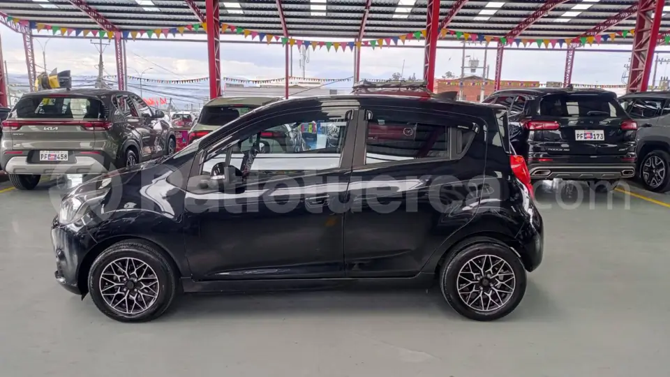 Foto 4 de Chevrolet Spark Premier