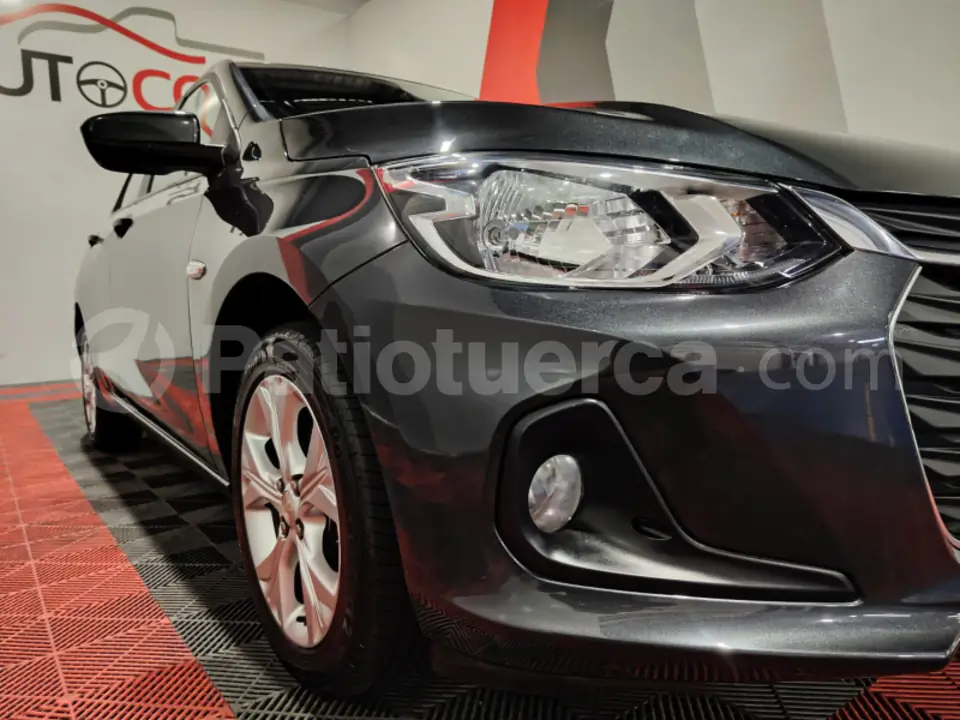 Foto 5 de Chevrolet ONIX LT TURBO