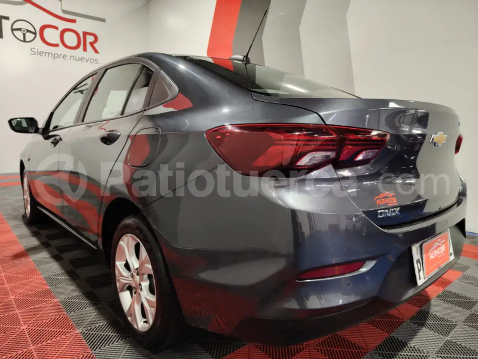 Foto 9 de Chevrolet ONIX LT TURBO