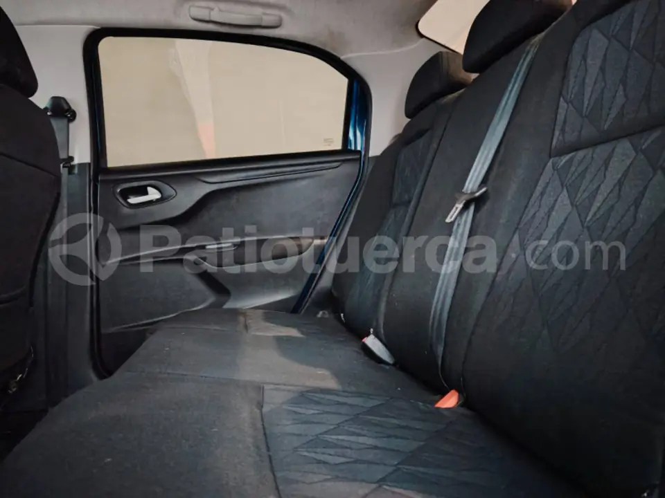 Foto 20 de Citroen C- Elysee Shine
