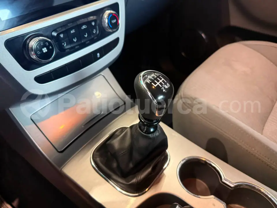 Foto 14 de JAC T8
