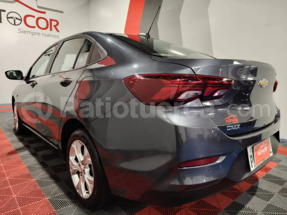 Foto 9 de Chevrolet ONIX LTZ TURBO