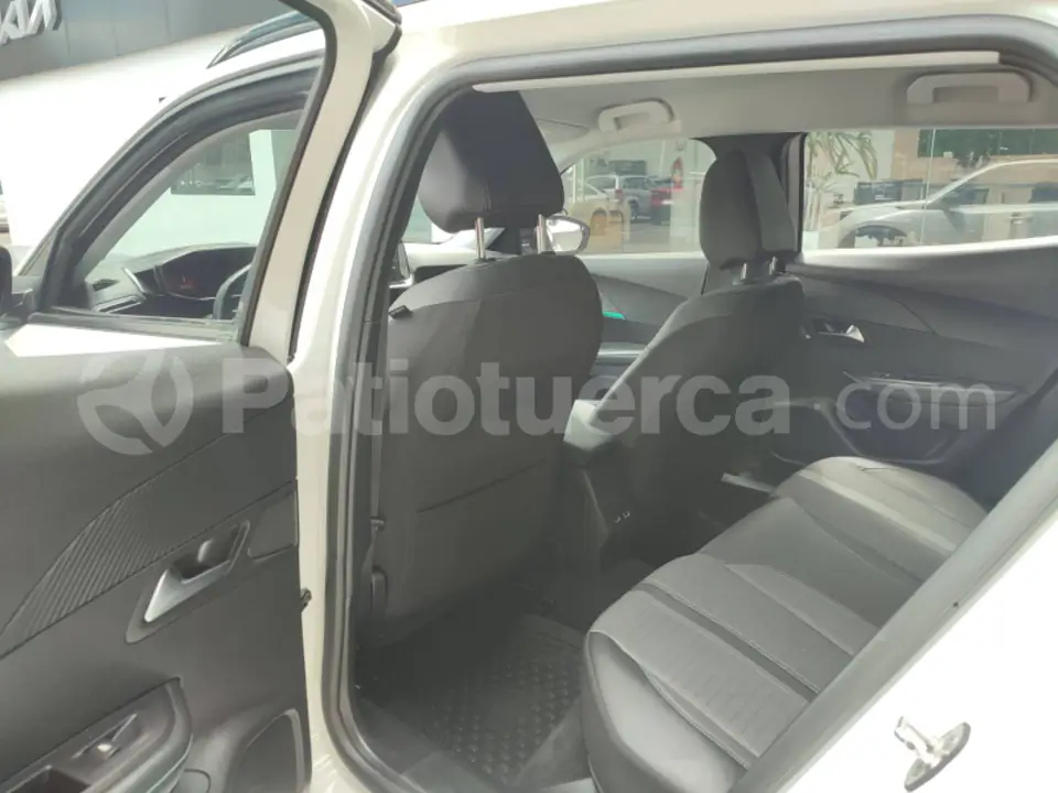 Foto 9 de Peugeot 2008