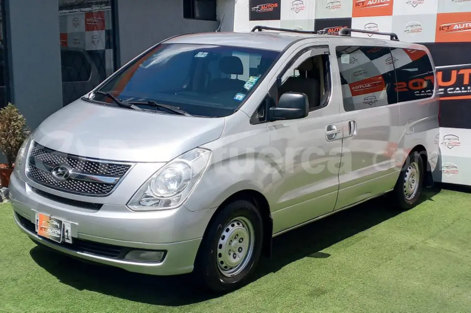 Foto 3 de Hyundai H1 12 pasajeros