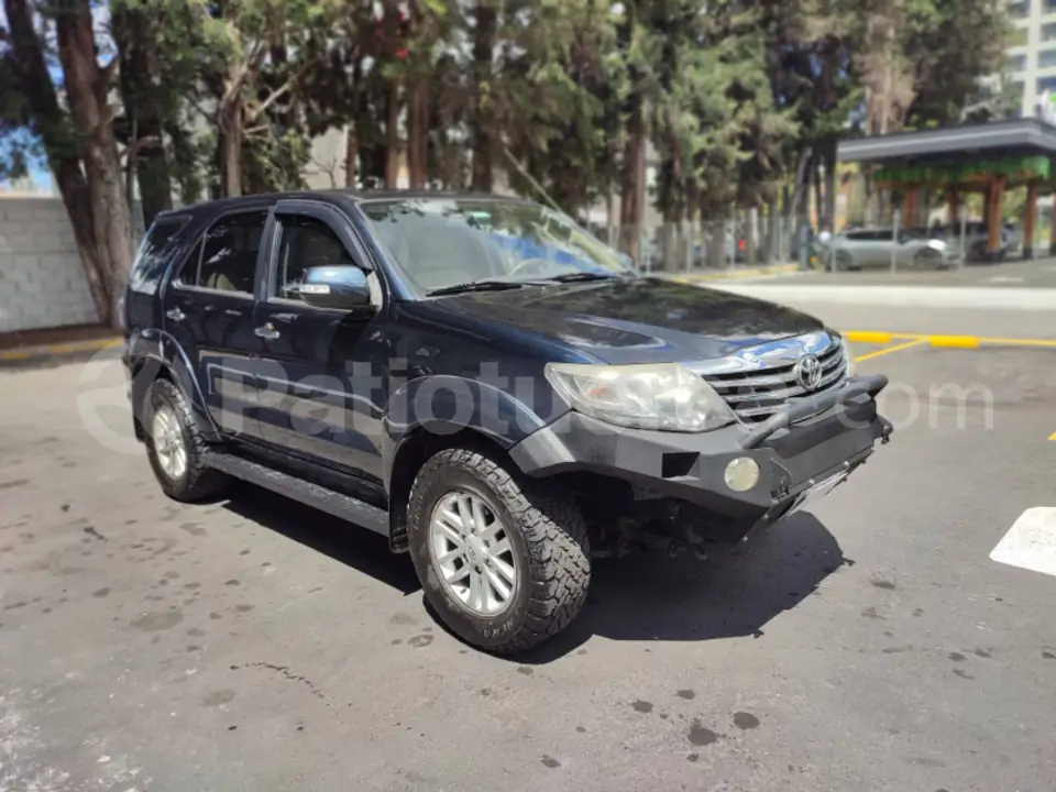 Foto 3 de Toyota Fortuner