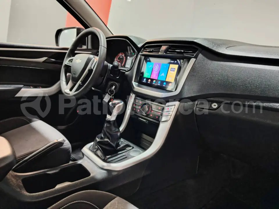 Foto 17 de Chevrolet D-MAX CRDI 2.5 CD 4X2 TM DIESEL