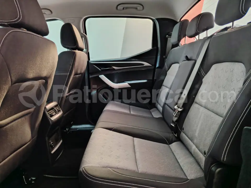 Foto 23 de Chevrolet D-MAX CRDI 2.5 CD 4X2 TM DIESEL