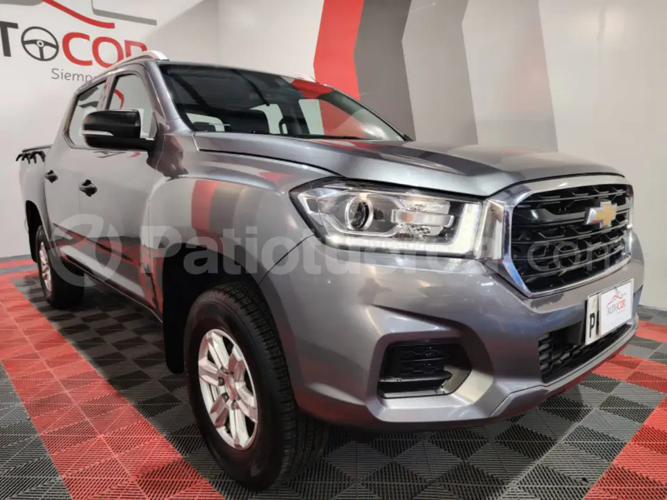 Foto 8 de Chevrolet D-MAX CRDI 2.5 CD 4X2 TM DIESEL