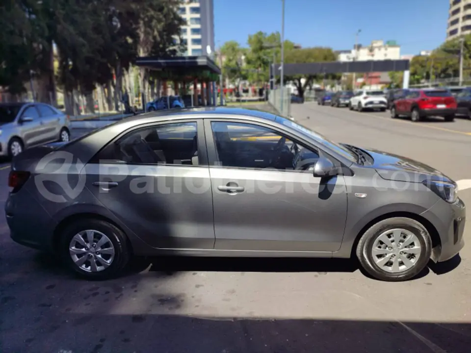 Foto 4 de Kia Soluto