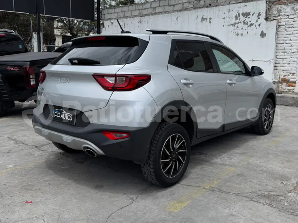 Foto 2 de Kia Stonic LX
