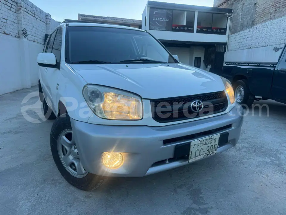 Foto 2 de Toyota RAV4 3p