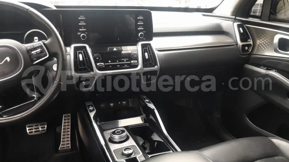 Foto 5 de Kia SORENTO GLS