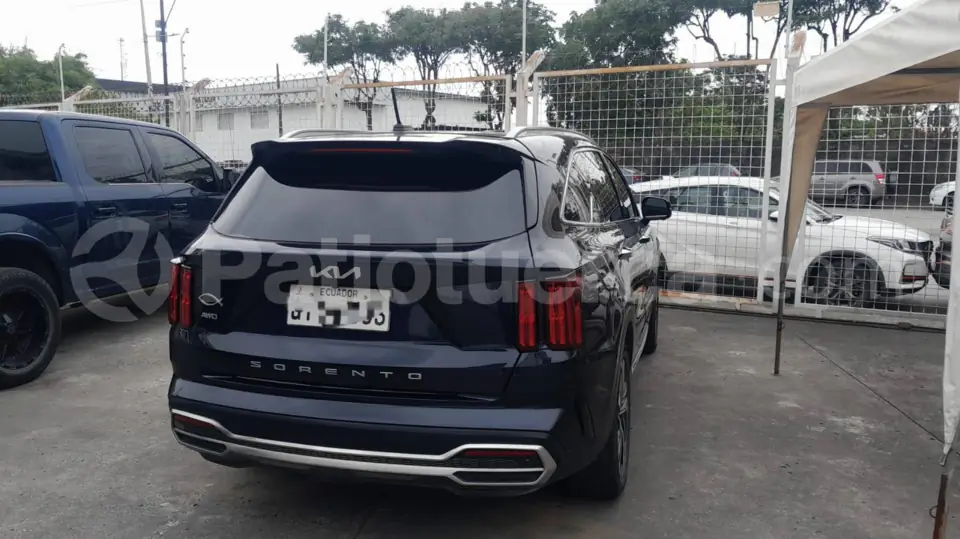Foto 12 de Kia SORENTO GLS
