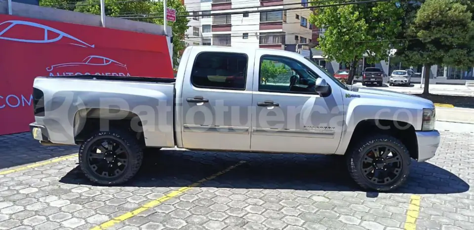 Foto 9 de Chevrolet Silverado Hibrido