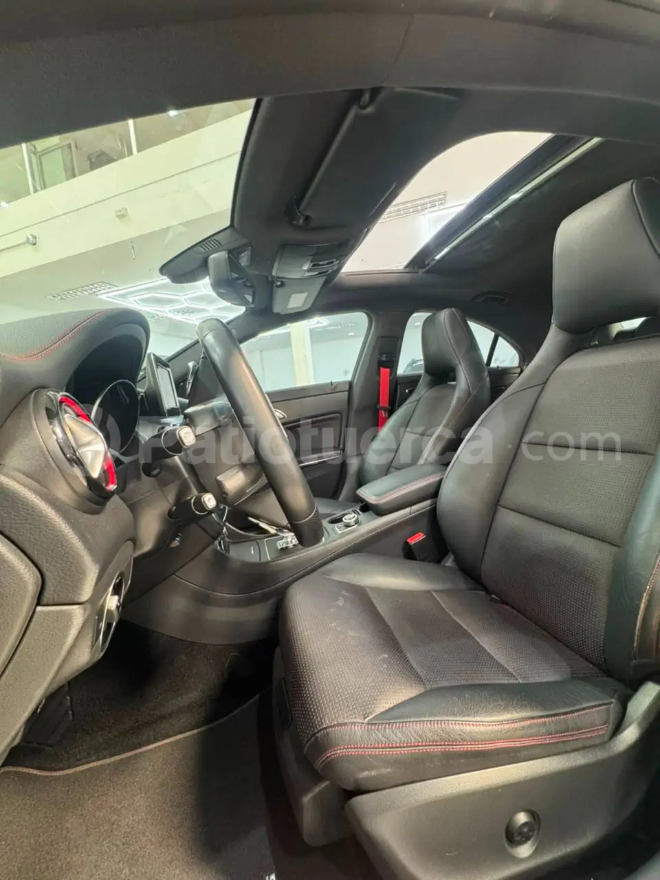 Foto 4 de Mercedes Benz CLA 45 AMG