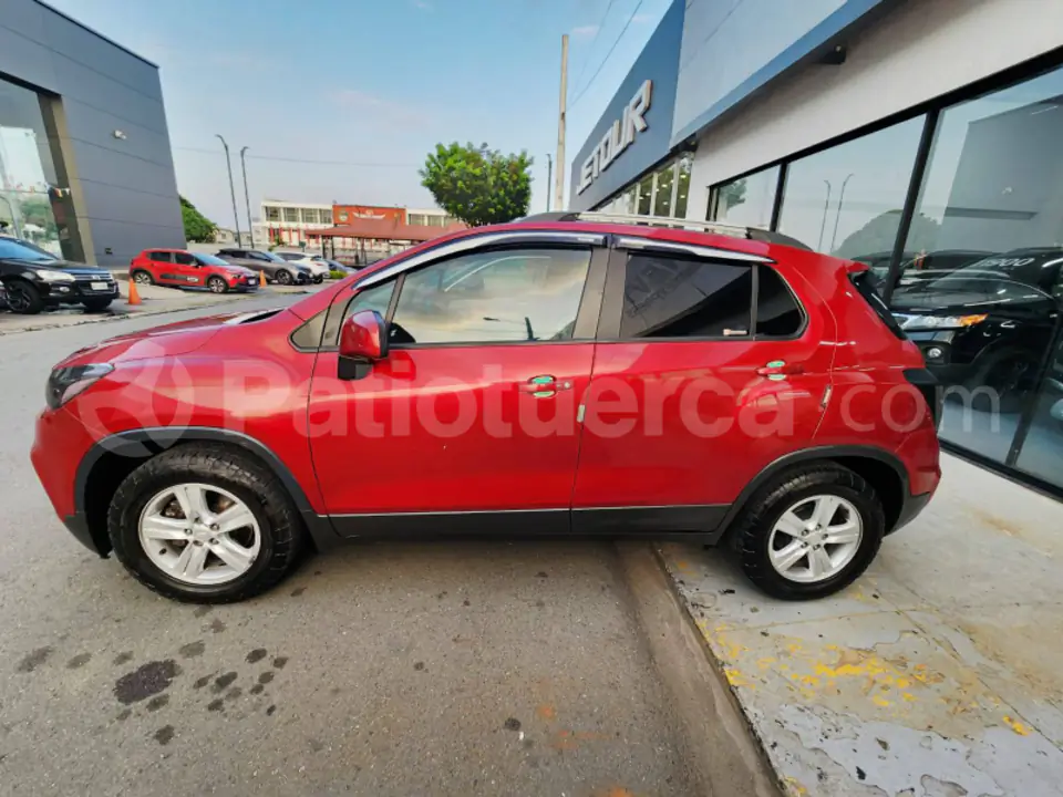 Foto 3 de Chevrolet Tracker LS