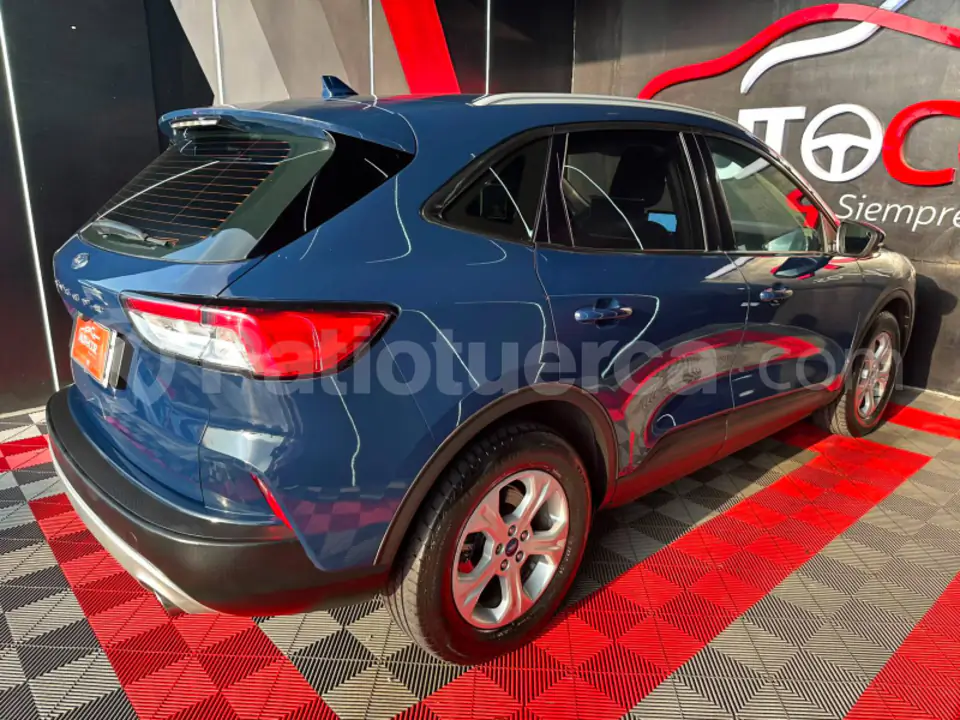 Foto 24 de Ford Escape Trend