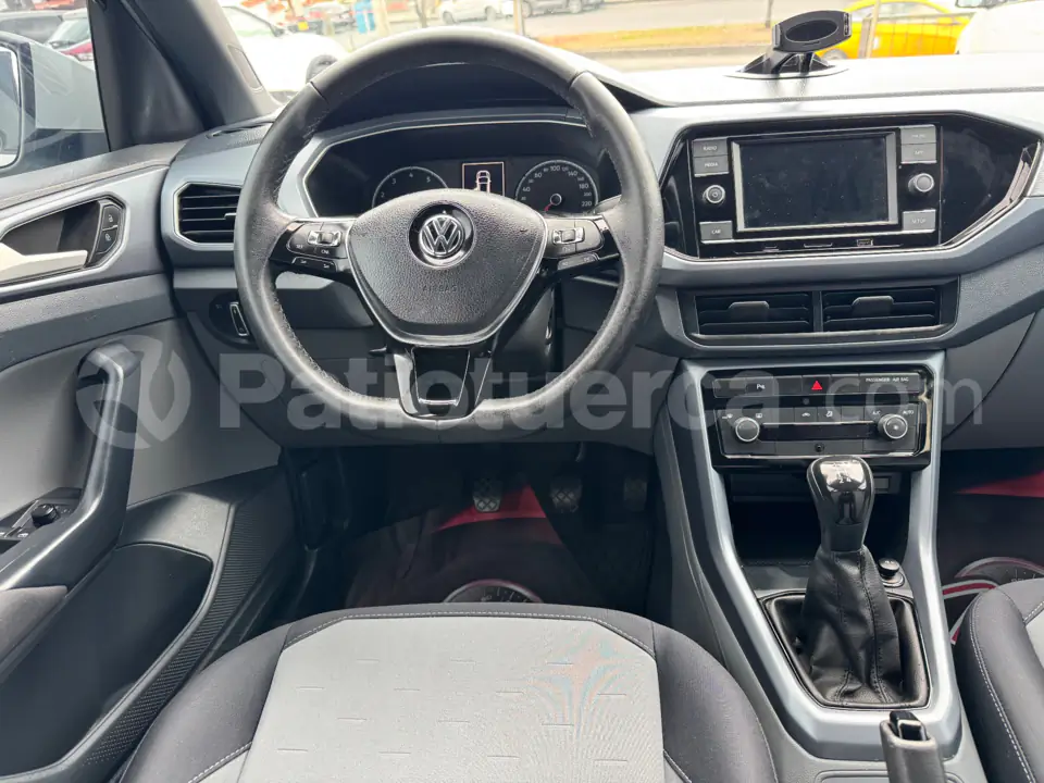 Foto 7 de Volkswagen T-CROSS CONFORTLINE