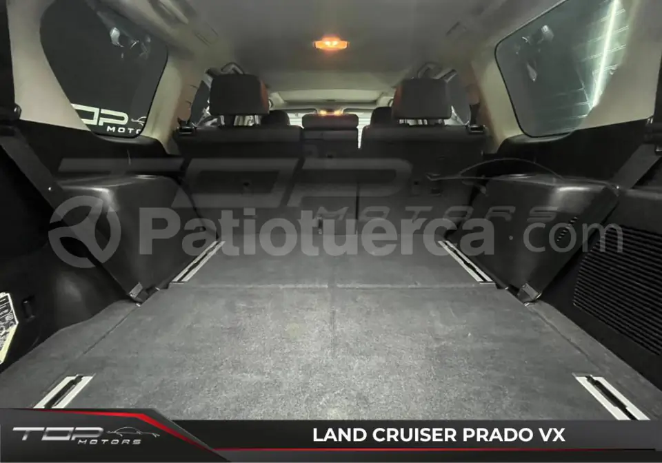 Foto 7 de Toyota Land Cruiser Prado VX