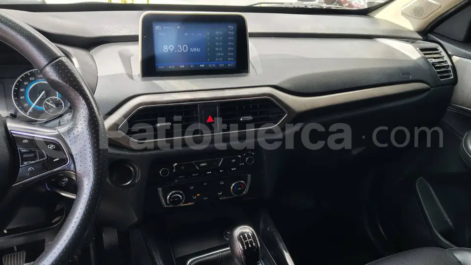 Foto 11 de DongFeng Glory 560