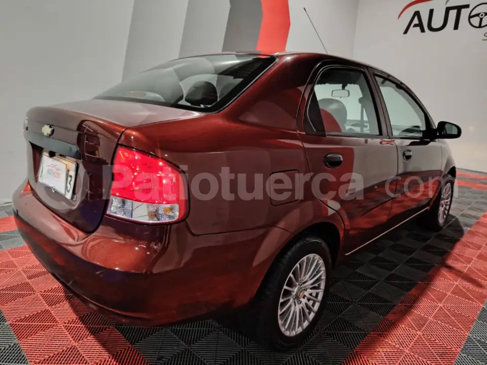Foto 6 de Chevrolet Aveo Family