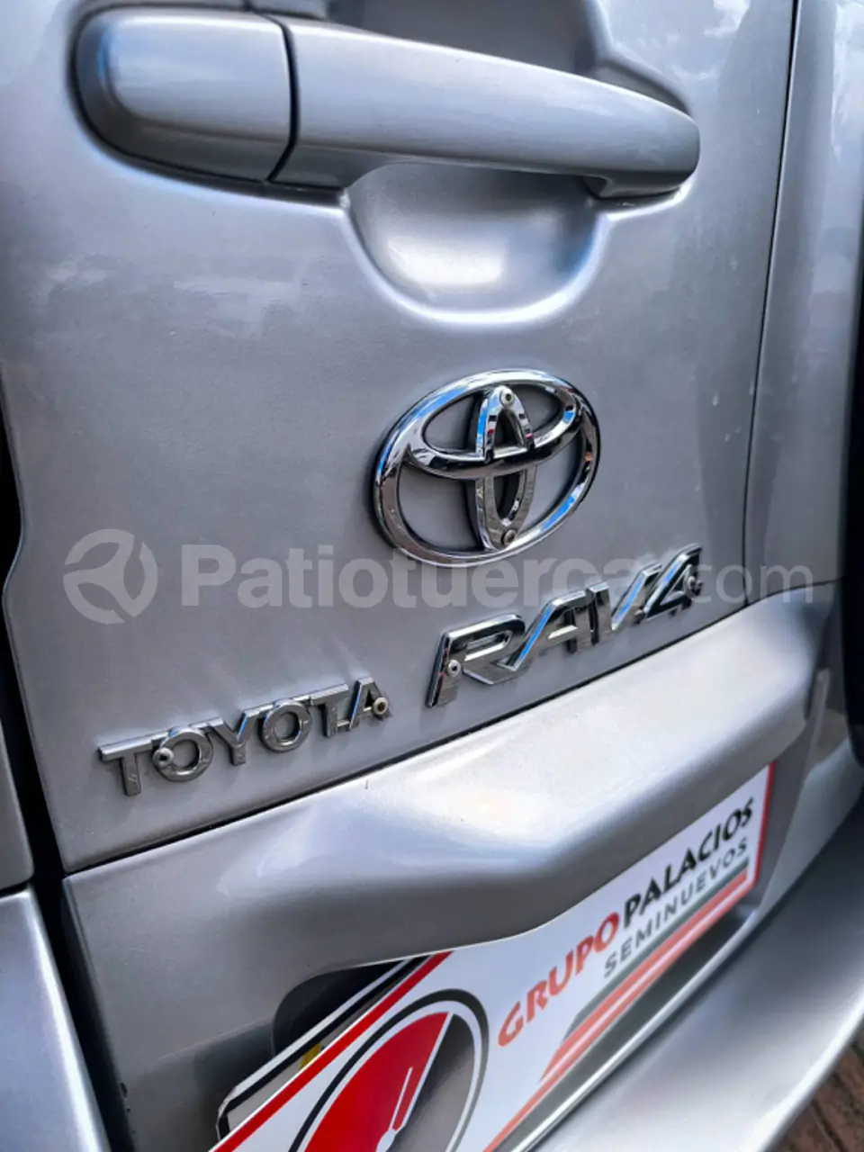 Foto 8 de Toyota RAV 4