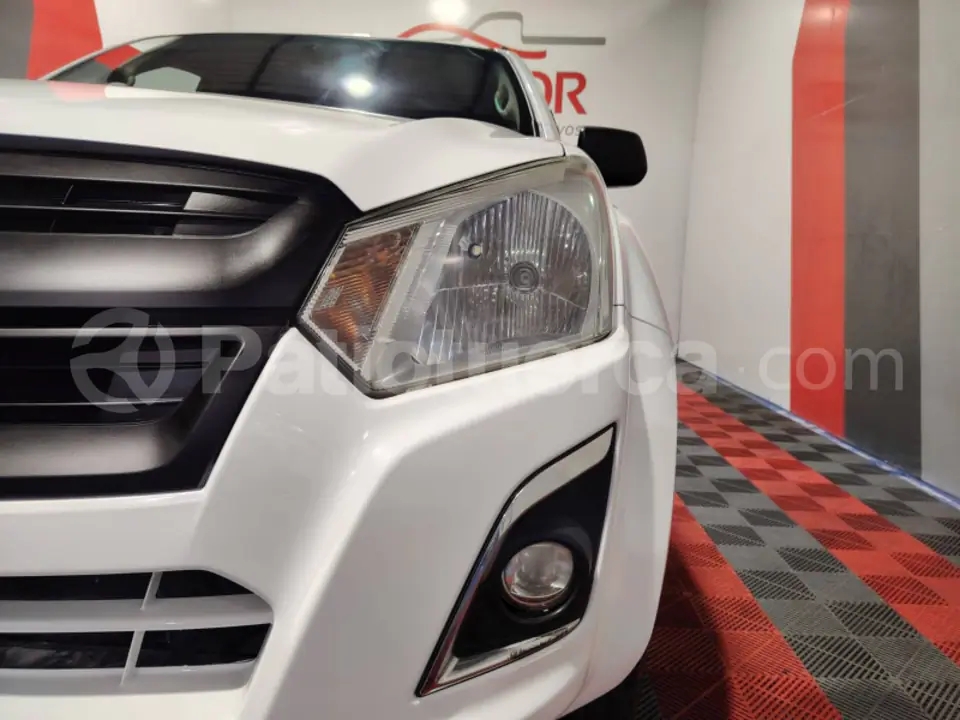 Foto 25 de Chevrolet D-MAX