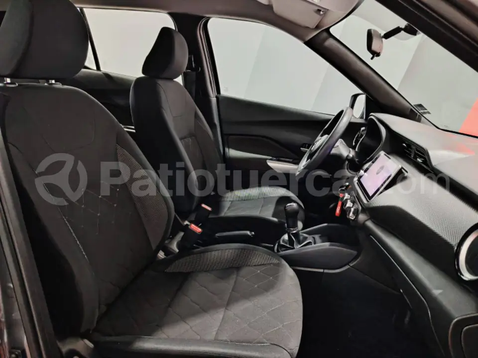 Foto 14 de Nissan Kicks Drive