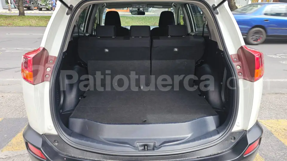 Foto 20 de Toyota NEW RAV4 AC 2.0 5P