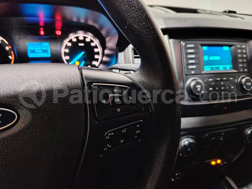 Foto 9 de Ford RANGER XL