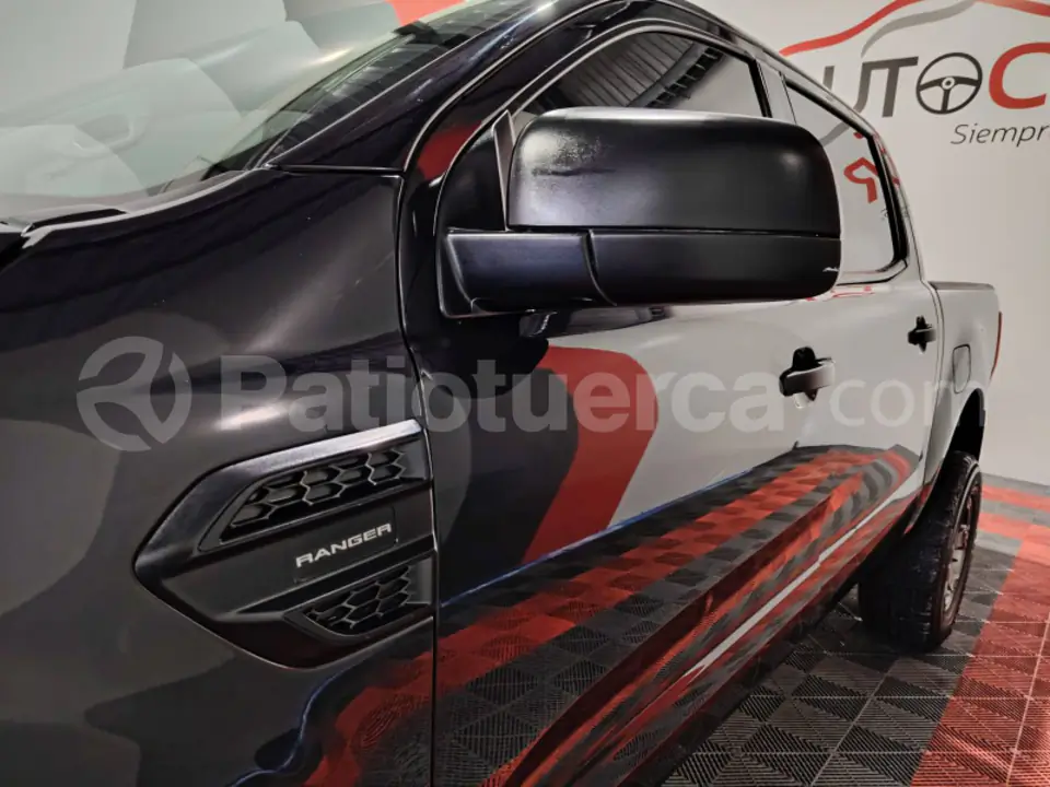 Foto 25 de Ford RANGER XL