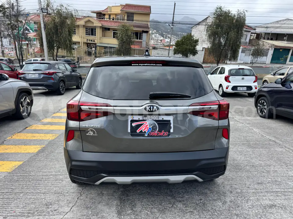 Foto 4 de Kia Seltos LX