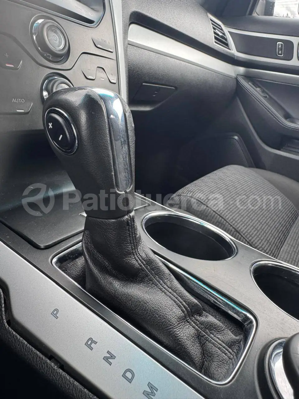Foto 11 de Ford Explorer Limited