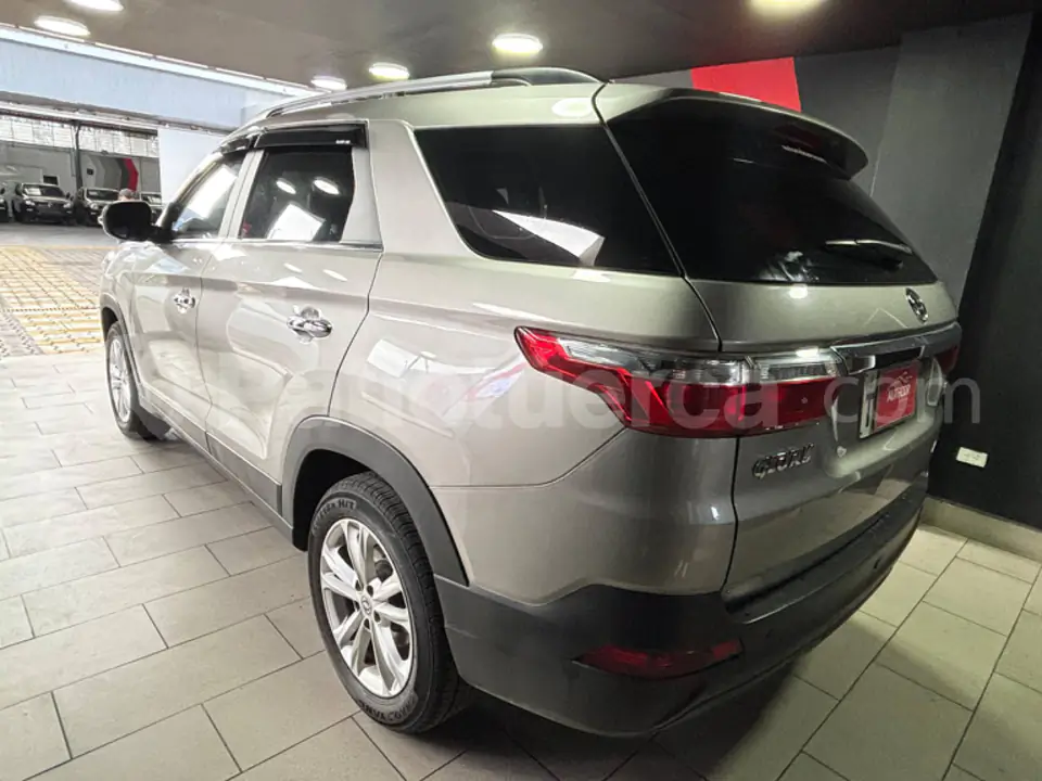 Foto 2 de DongFeng Glory 560