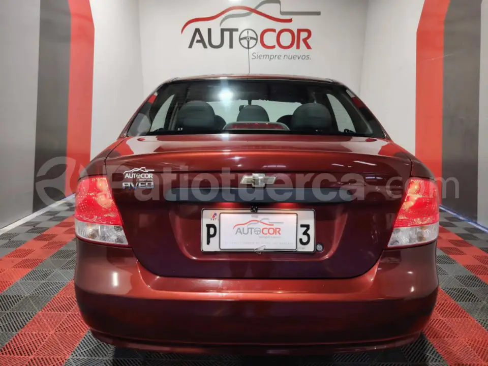 Foto 5 de Chevrolet Aveo Family
