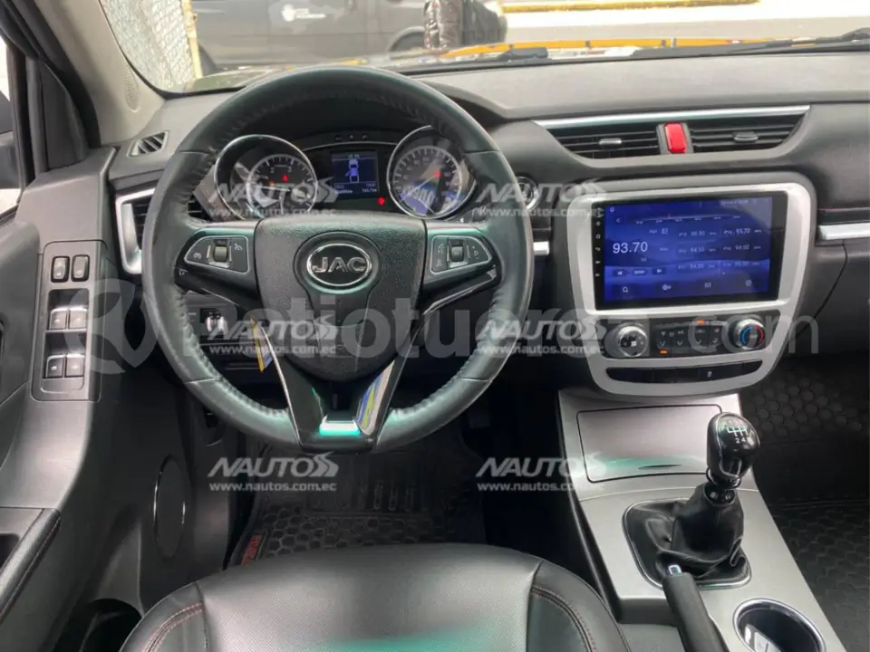 Foto 3 de JAC T8 PRO