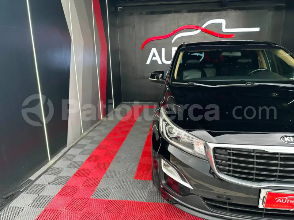 Foto 2 de Kia Grand Carnival