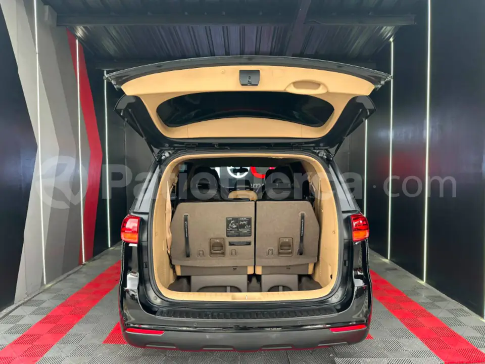 Foto 29 de Kia Grand Carnival