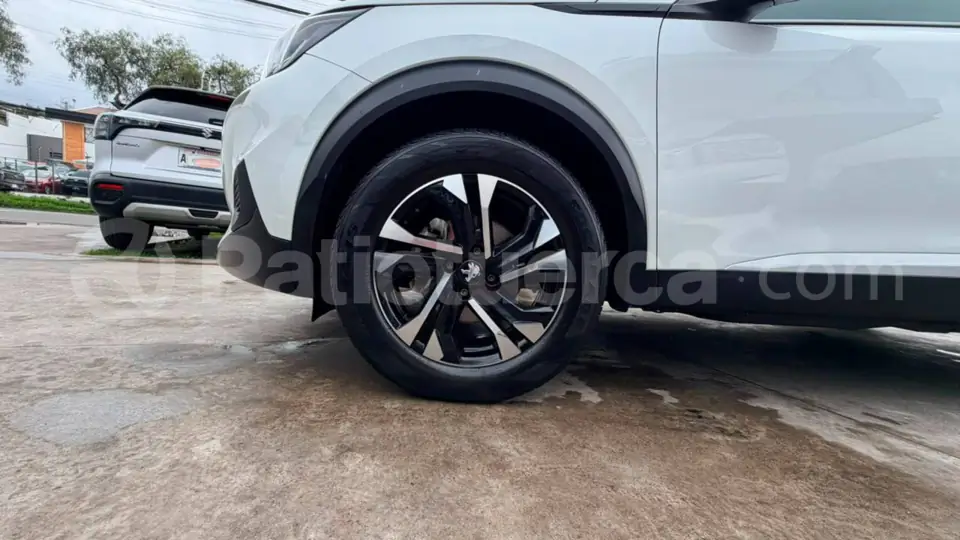 Foto 9 de Peugeot 2008 FIN p