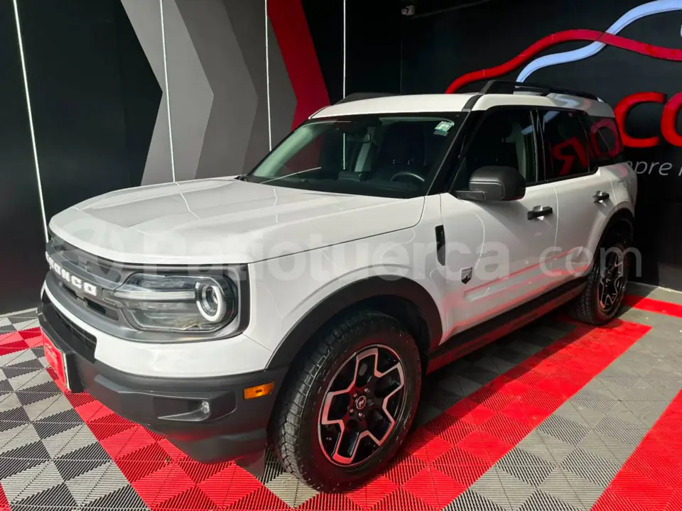 Foto 1 de Ford Bronco
