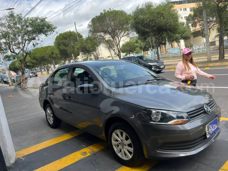 Foto 2 de Volkswagen Voyage