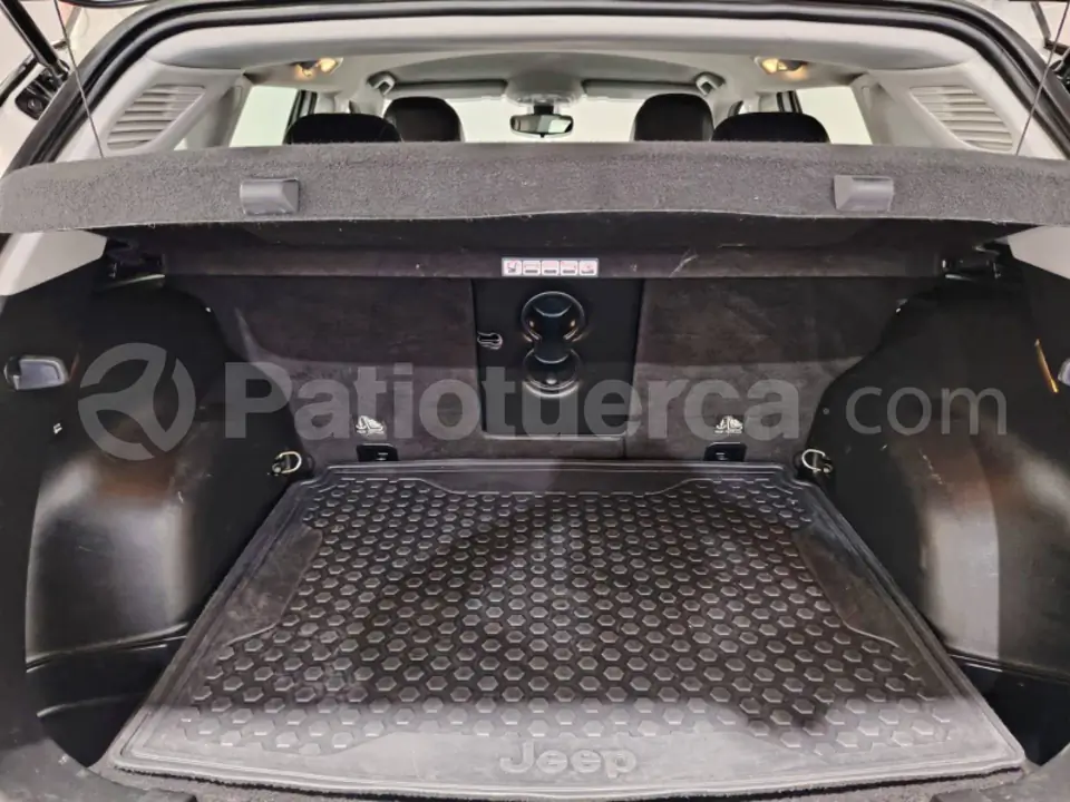 Foto 29 de Jeep Compass Trailhawk