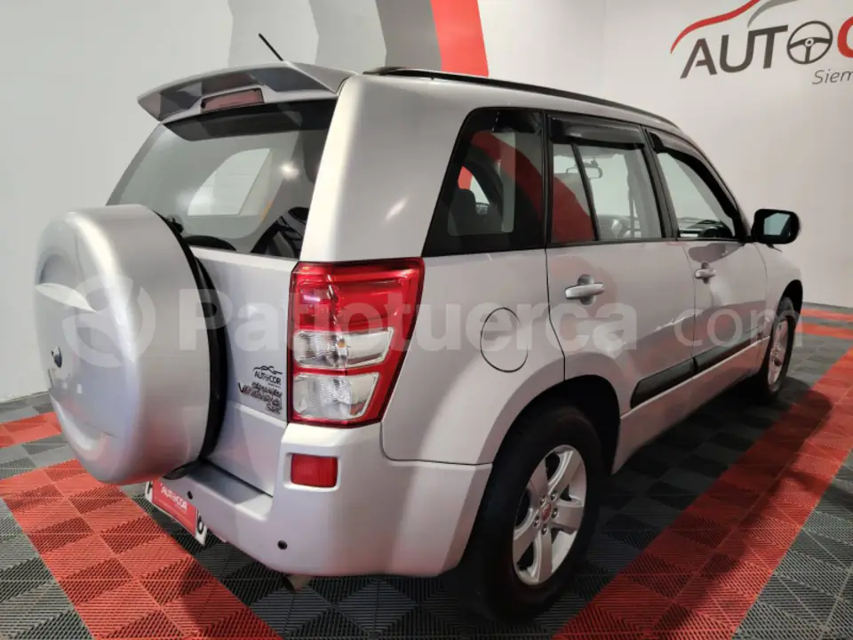 Foto 7 de Suzuki Grand Vitara SZ