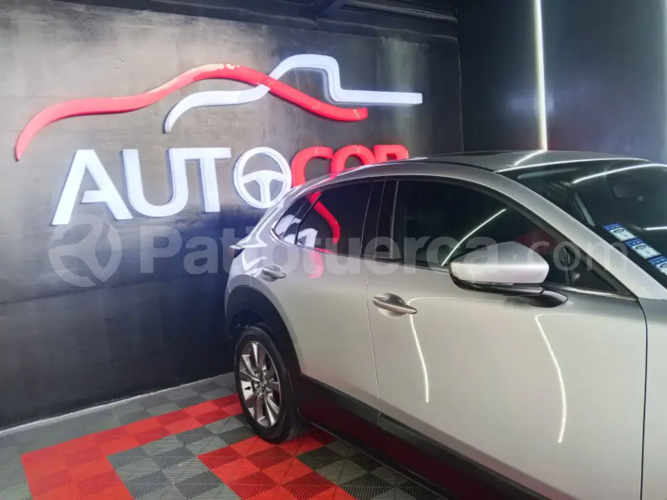 Foto 6 de Mazda CX-30