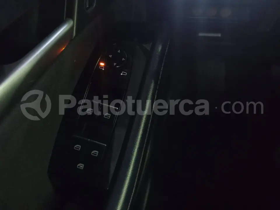 Foto 7 de Mazda CX-30