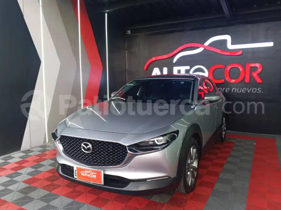 Foto 1 de Mazda CX-30 CORE