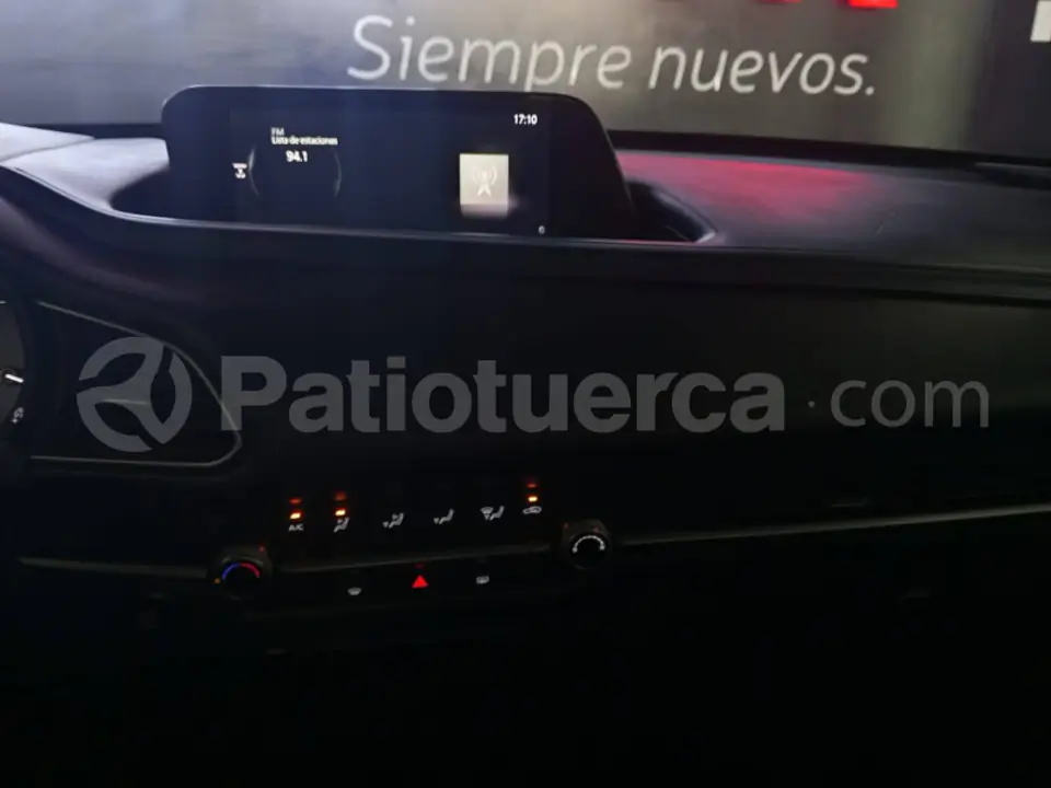 Foto 13 de Mazda CX-30 CORE