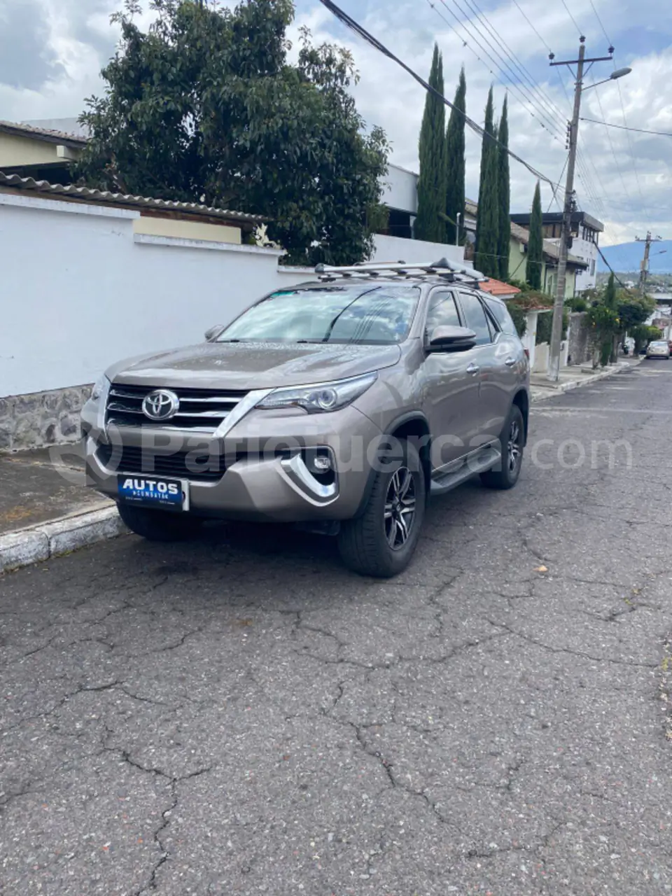 Foto 3 de Toyota Fortuner 4.0