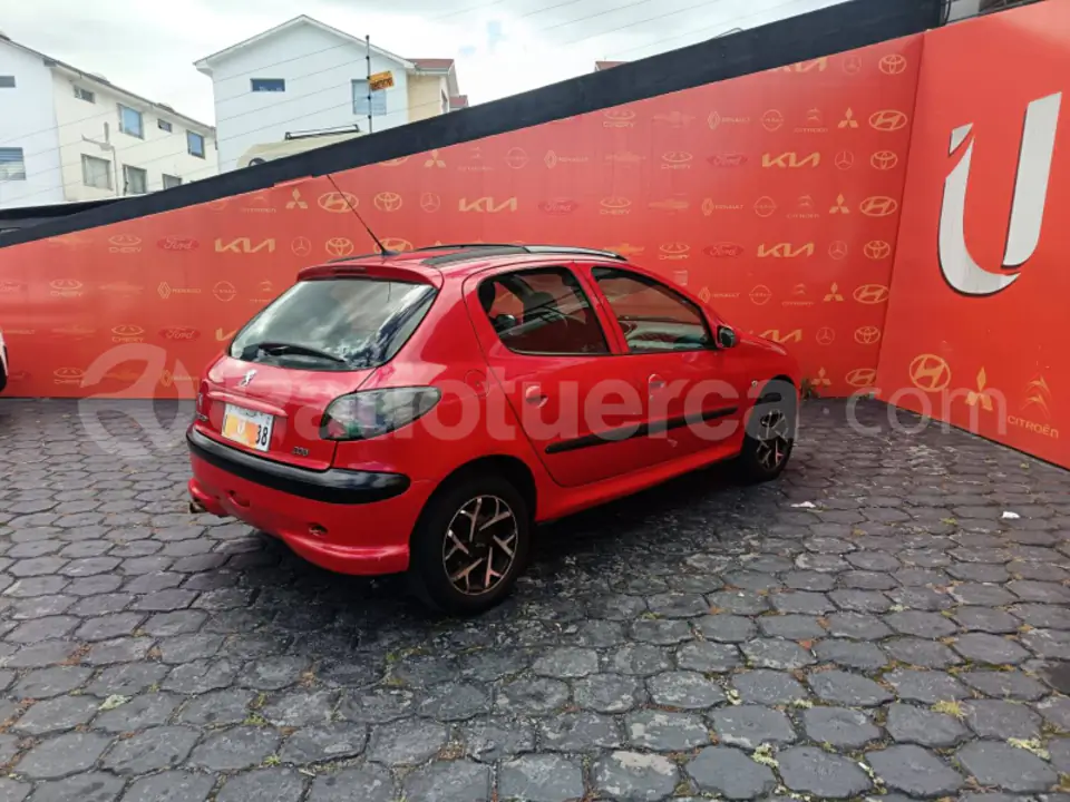 Foto 5 de Peugeot BERLINA 206 XT 5P